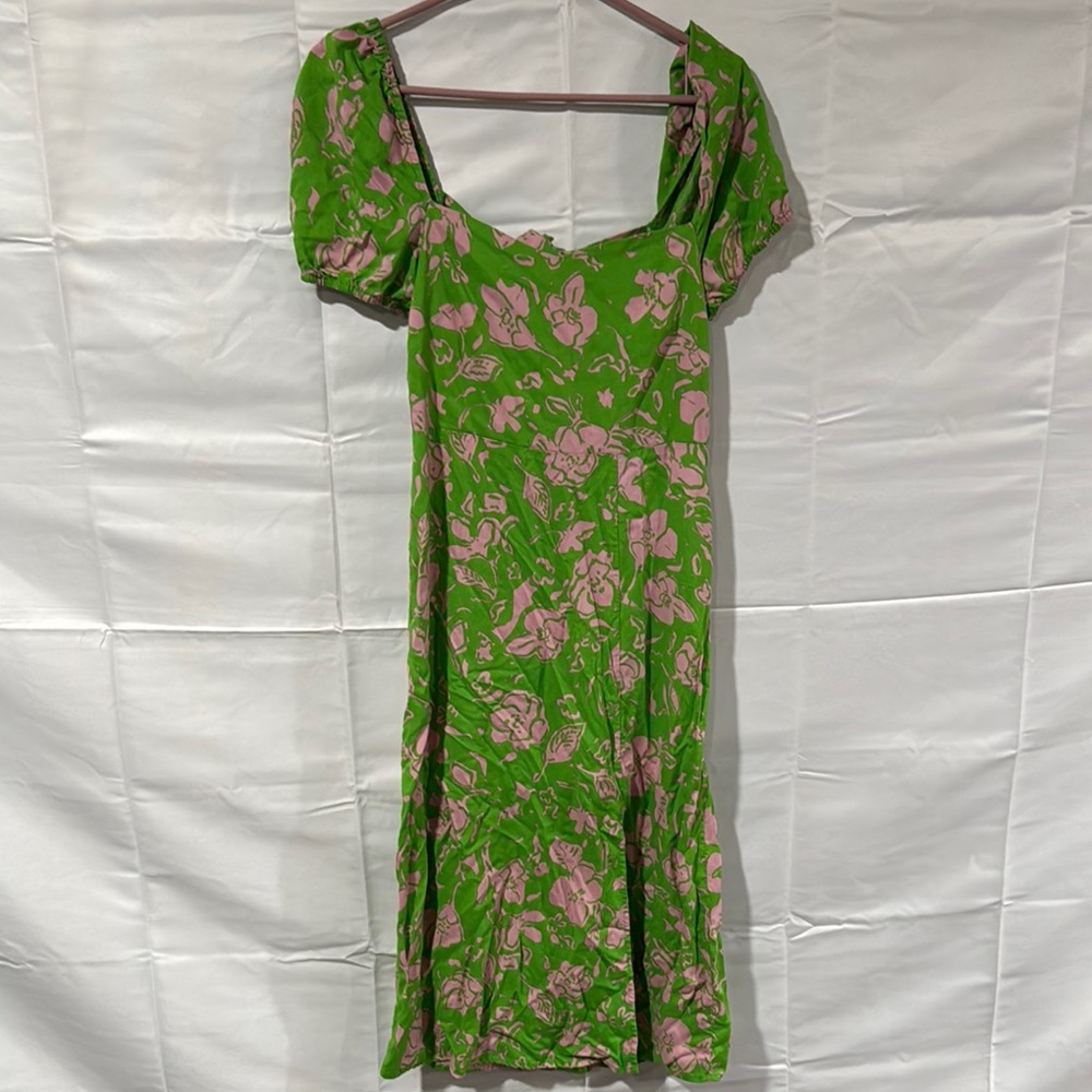 Women’s sanctuary Floral Green and Pink Dress